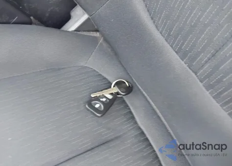 2008 Kia Rondo Lx z USA, uszkodzony, nr VIN KNAFG525487220642